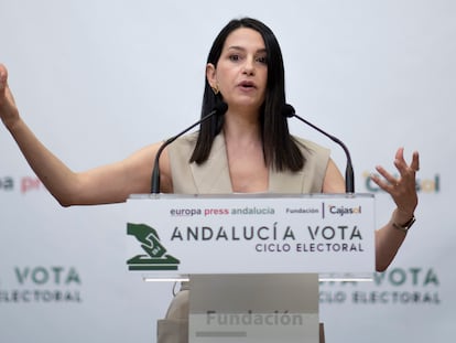 La presidenta de Ciudadanos, Inés Arrimadas, este lunes, en Sevilla.