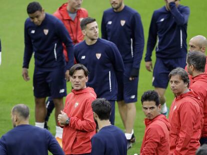 Montella dirige un entrenamiento en Múnich este martes.