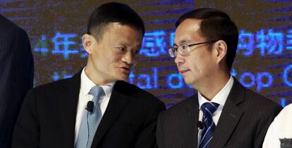 Jack Ma junto a Daniel Zhang.