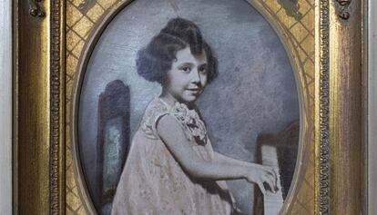 Alicia de Larrocha en el seu primer concert, quan tenia sis anys. 
