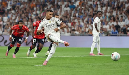 Mbappé marca de penalti el gol del tirunfo del Madrid ante Osasuna.
