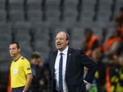 Benítez da instrucciones ante el Malmoe.