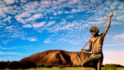 Cazador aborigen en Australia.