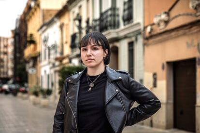 Silvia, de 33 años, esta semana en el barrio valenciano de Benimaclet.