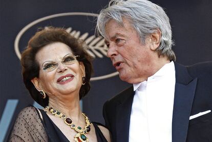 Claudia Cardinale y Alain Delon