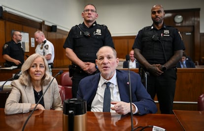 Harvey Weinstein este sábado, en el tribunal de Nueva York.
Associated Press/LaPresse