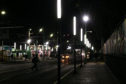 Las luminarias se han ido extendiendo a lo largo de toda la zona y el programa cuenta con el apoyo de los vecinos.