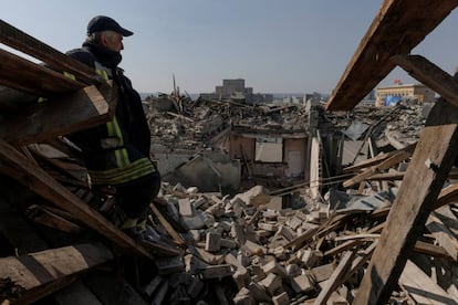 Edificio destruido en Járkov.