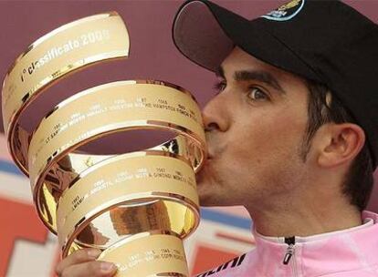 Contador disfruta de su triunfo en el Giro