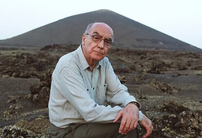 El escritor José Saramago.