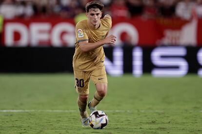 Gavi durante el partido ante el Sevilla este sábado.