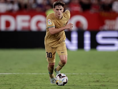 Gavi durante el partido ante el Sevilla este sábado.