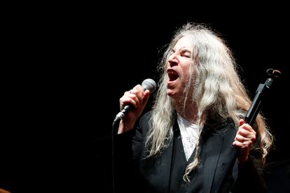 Patti Smith durante su actuación ayer sábado en el Azkena Rock Festival de Vitoria.