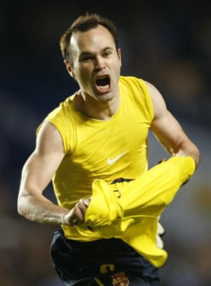Iniesta, en 2009, celebra su decisivo gol al Chelsea.