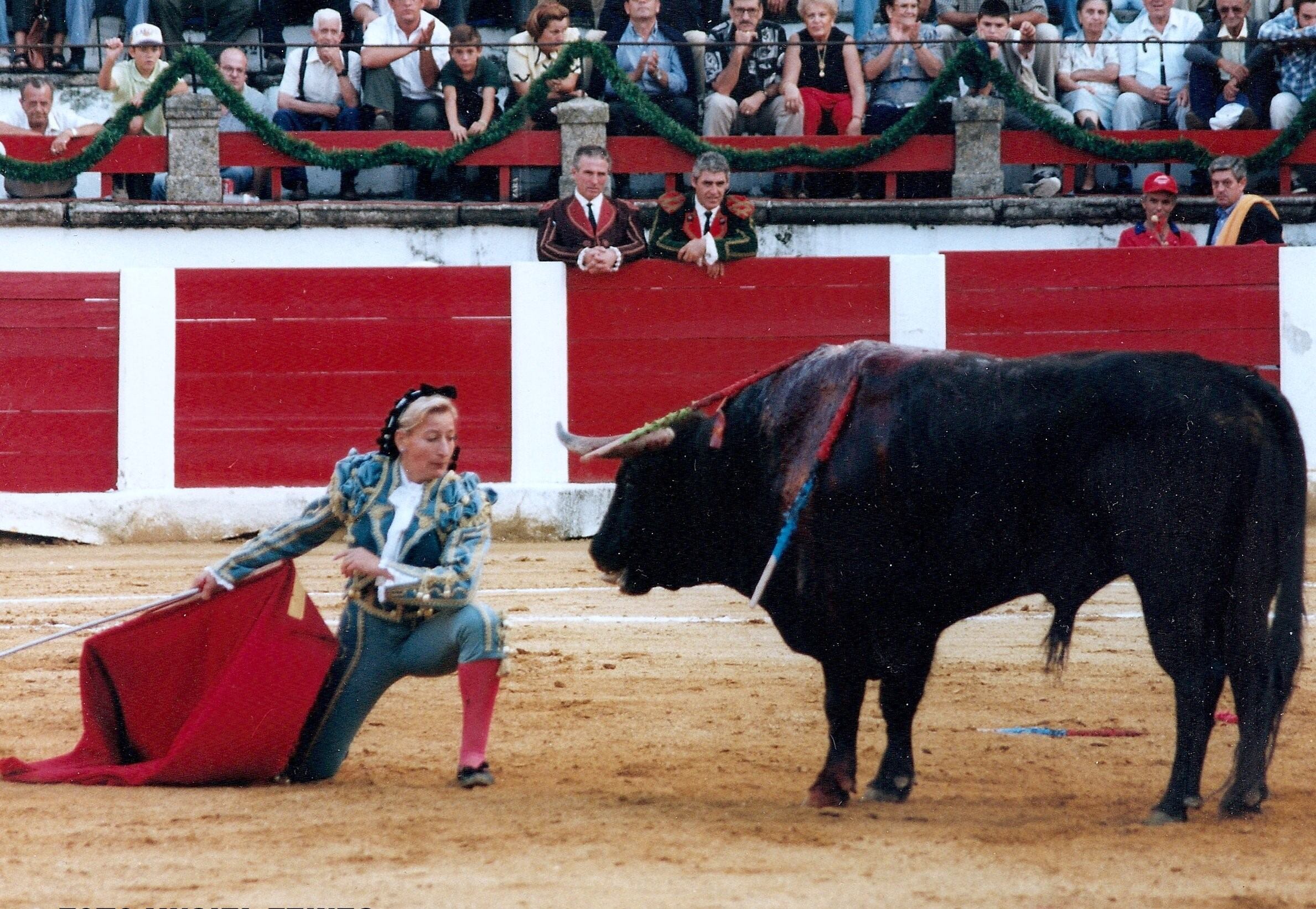 Mari Paz Vega, ante el toro de su alternativa.