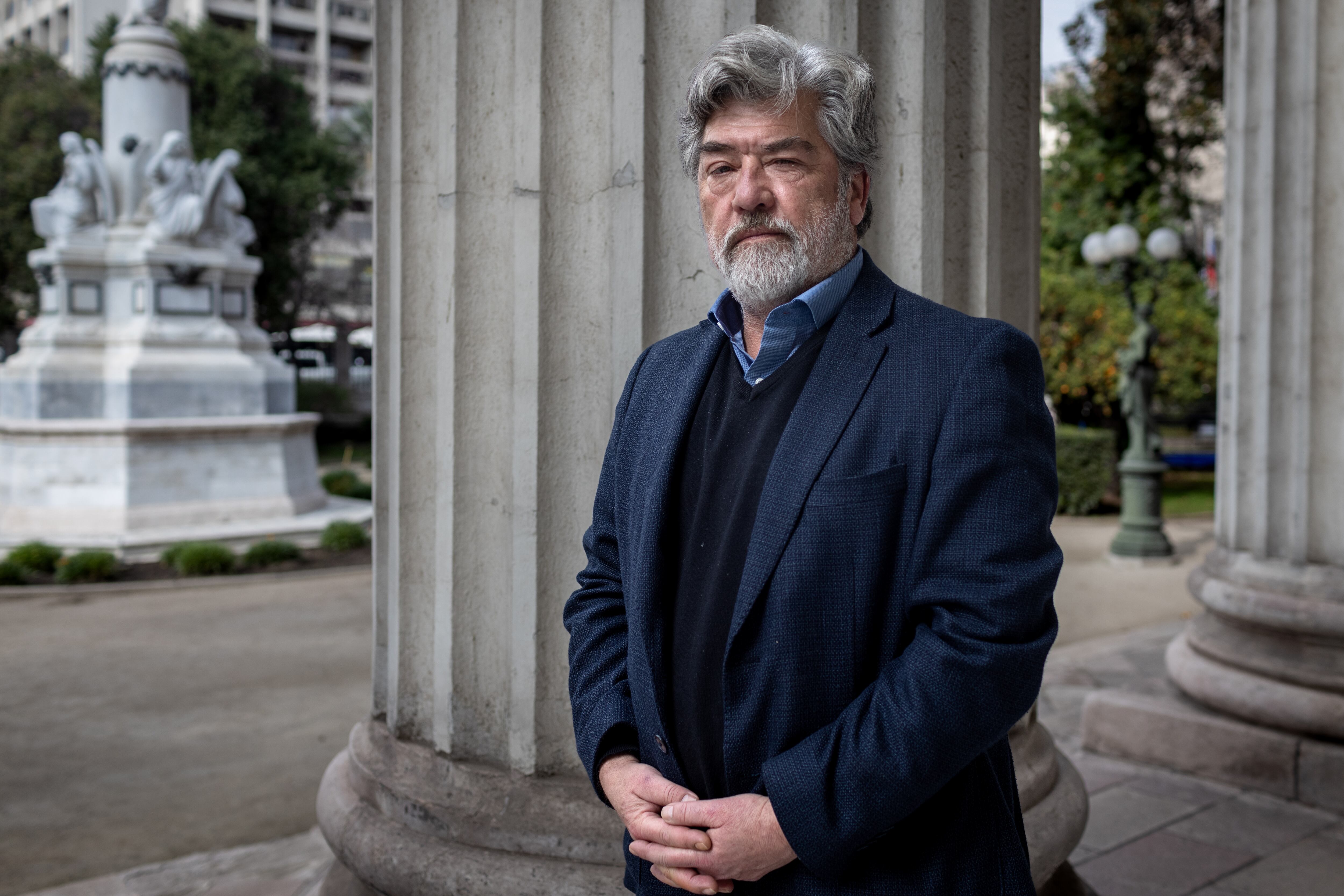 Yerko Ljubetic, abogado e integrante del Consejo Constitucional en la sede del exCongreso en Santiago, Chile. 17 de agosto de 2023