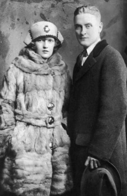 Francis Scott Fitzgerald y su mujer, Zelda, en 1921.