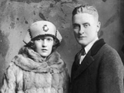 Francis Scott Fitzgerald y su mujer, Zelda, en 1921.