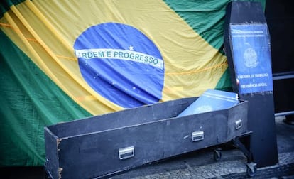 Protesto contra a terceirização no Rio de Janeiro.