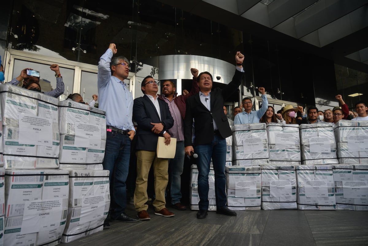 Morena denuncia por “traición a la patria” a los diputados que votaron ...