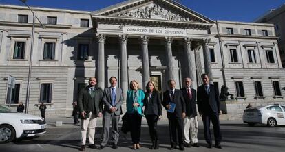 Algunos de los parlamentarios del PP que apoyarán la manifestación en contra el aborto convocada para el sábado.