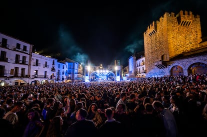Afbeelding van het concert van Angélique Kidjo op 9 mei op het Womad-festival in Cáceres.