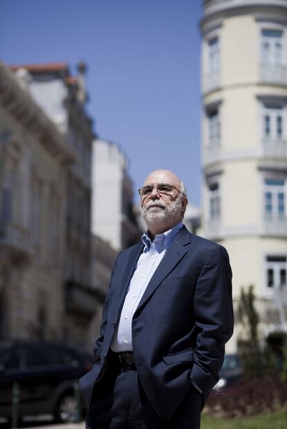 Rosental C. Alves, en las calles de Lisboa.