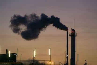 La contaminación atmosférica y la alimentación son las dos vías de entrada al organismo de los compuestos tóxicos persistentes.