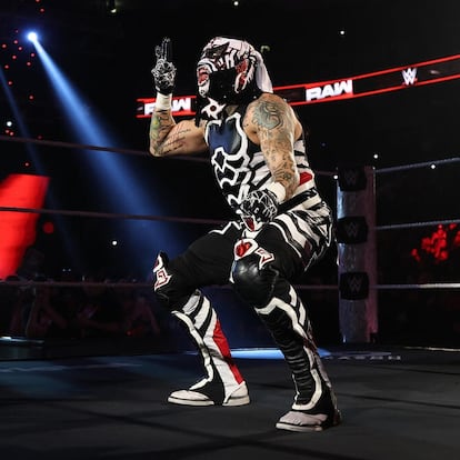 El Luchador Penta Zero MIEDO DURANT SU Made his debut in WWE