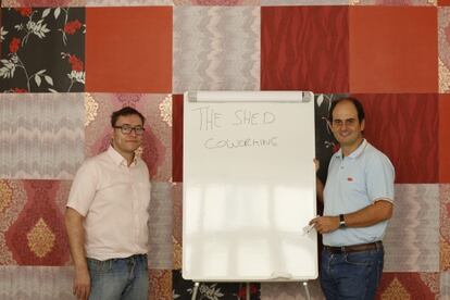 Carlos Llerena y Gonzalo Navarro, de The Shed Coworking.