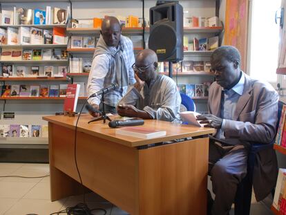 El arte de llevar la contraria, según Boubacar Boris Diop