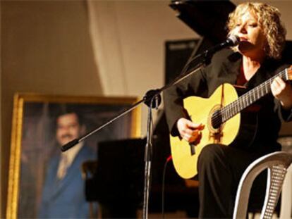 Marina Rosell en el concierto de la Plataforma de Mujeres Artistas en Bagdag