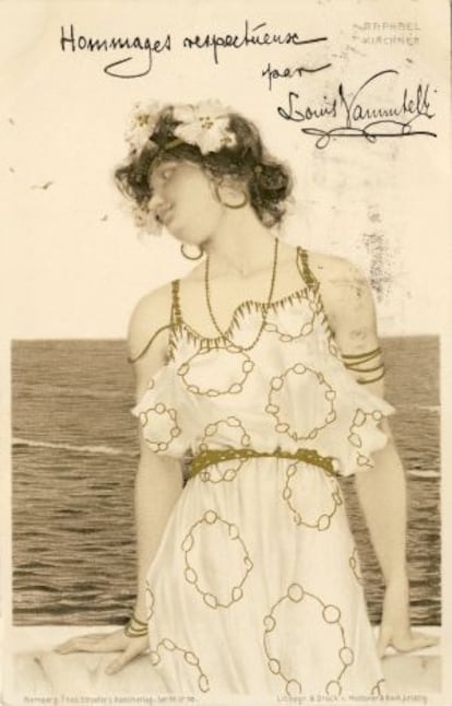 Postal Chica griega de Raphael Kirchner (ca. 1900).