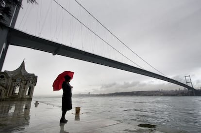 El estrecho del B&oacute;sforo, en Estambul.