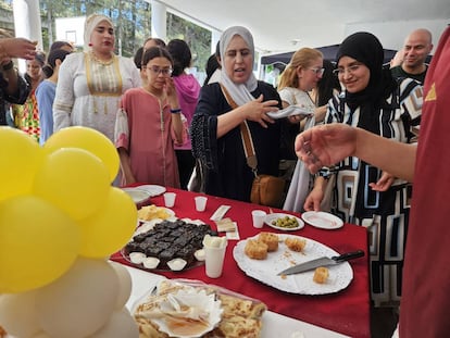 Una de las celebraciones con vecinos migrantes de Villanueva del Arzobispo (Jaén) organizada por el IES Nieves López Pastor. / FOTO CEDIDA POR EL IES NIEVES LÓPEZ PASTOR
