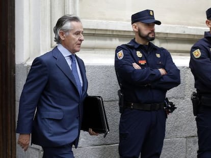 Miguel Blesa a la salida del Tribunal Superior de Justicia de Madrid