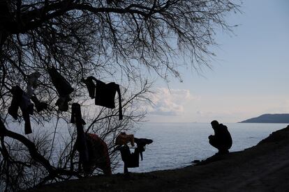 Un inmigrante en la Isla de Lesbos, el 6 de marzo pasado.