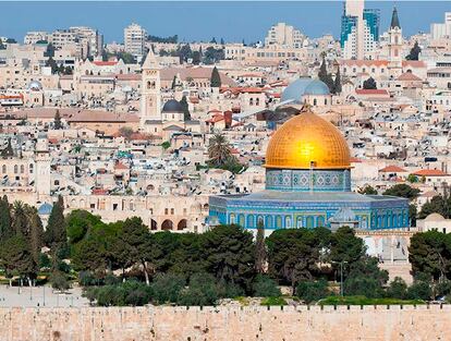 Este a?o la bolsa contiene un viaje a Israel.