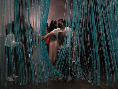 Visitantes del Macba durante la celebración de la Noche de los Museos de este año.