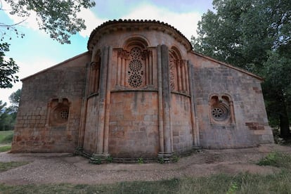 Ermita románica de Santa Coloma de Albendiego (Guadalajara).