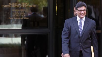 El exagente de la CIA, John Kiriakou, a su salida de un juzgado de Alejandría, en el Estado de Virginia.