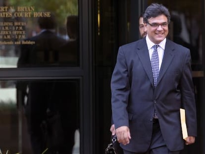 El exagente de la CIA, John Kiriakou, a su salida de un juzgado de Alejandría, en el Estado de Virginia.