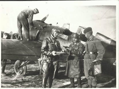 Aviadores soviéticos en la Guerra Civil.
