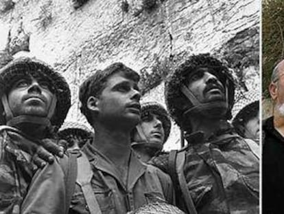 Los militares israelíes Zion Karasanti, Yitzhak Yifat y Haim Oshrí, junto al Muro Oeste, en junio de 1967 y en la actualidad.