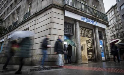 Exterior de la sede de Abanca, en Santiago de Compostela.