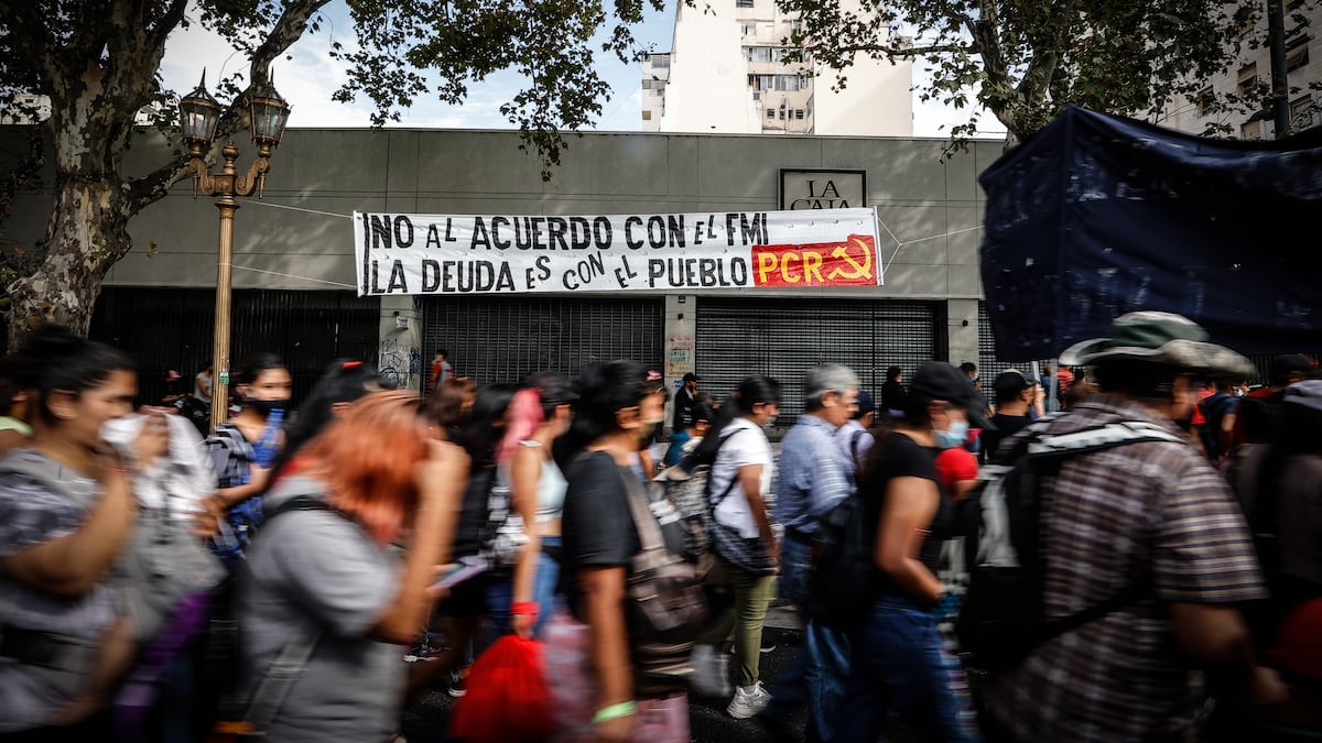 El FMI advierte que el acuerdo con Argentina enfrenta “riesgos ...