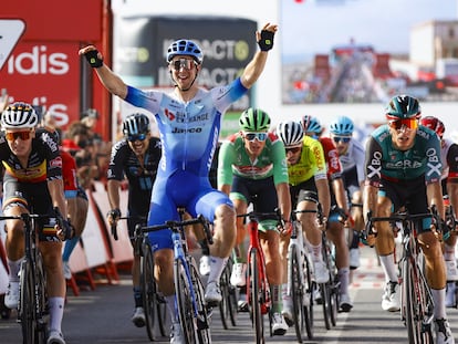El australiano Kaden Groves celebra su victoria en la undécima etapa de la Vuelta a España este jueves.