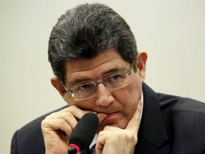 Compromisso do ministro Joaquim Levy de poupar 66,3 bilh&otilde;es est&aacute; muito longe de ser cumprido. 