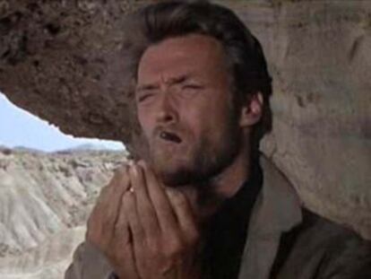 Clint Eastwood, actor doblado por Constantino Romero, en la pel&iacute;cula &#039;El bueno, el feo y el malo&#039;, de Sergio Leone.