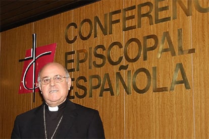 El presidente de la Conferencia Episcopal, el obispo de Bilbao Ricardo Blázquez, durante la rueda de prensa.